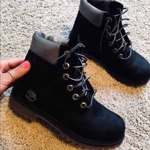 Timberland Boots Size 6 in women’s.